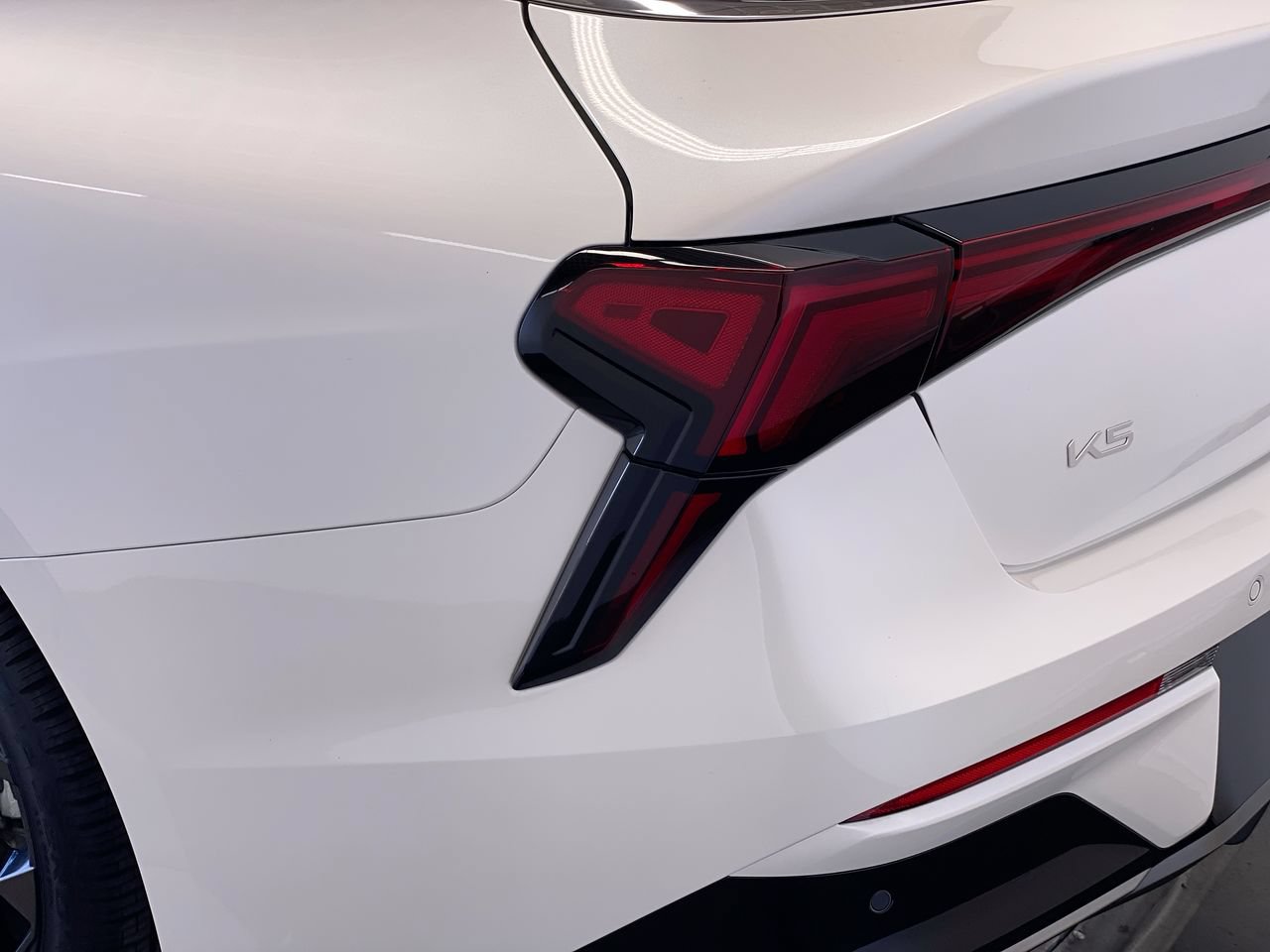Certified 2026 Kia K5 GT-Line w/ GT-Line Premium Package FWD image 9