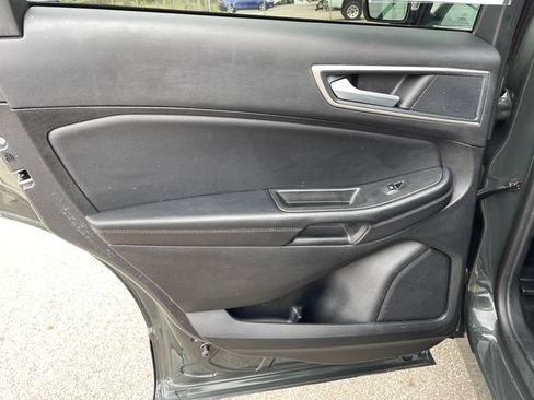 Used 2024 Ford Edge SEL w/ Convenience Package AWD/4WD image 29