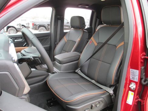 New 2026 GMC Canyon AT4 w/ Nightfall Essentials Package AWD/4WD image 11