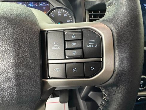 Used 2024 Ford Expedition Max XLT image 16