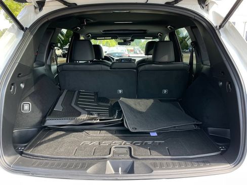 Used 2025 Honda Passport EX-L image 41