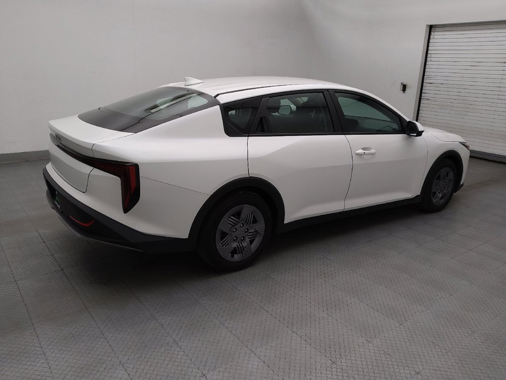 Used 2025 Kia K4 FWD image 10