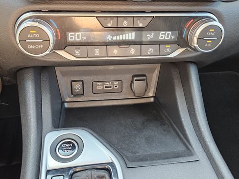 Used 2024 Nissan Sentra SV w/ All-Weather Package image 10