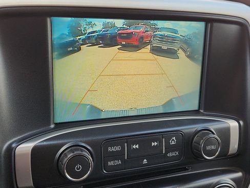 Used 2018 GMC Sierra 1500 SLT w/ Enhanced Driver Alert Package RWD image 19