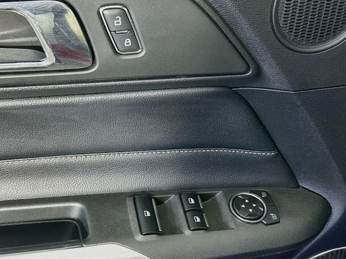 Used 2015 Ford Mustang GT Premium RWD image 15