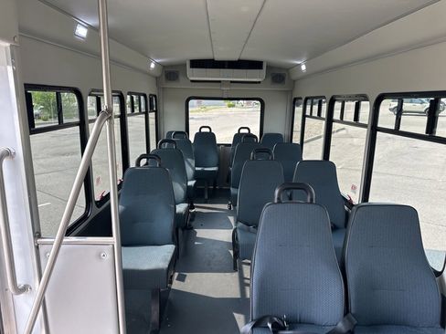 Used 2022 Mercedes-Benz Sprinter 3500 image 39