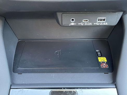 Used 2025 Subaru Forester Touring w/ Popular Package - Touring image 19