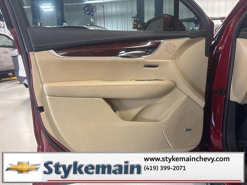 Used 2019 Cadillac XT5 Luxury image 15