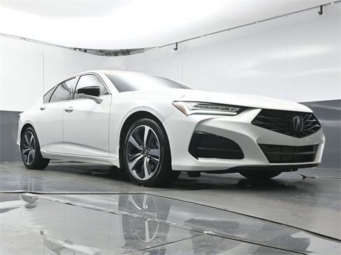 Used 2024 Acura TLX w/ Technology Package image 31