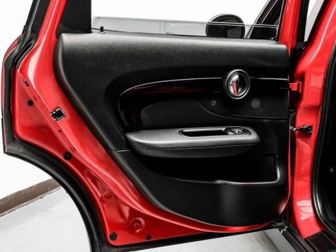 Used 2021 MINI Cooper Clubman S w/ Driver Assistance Package image 44