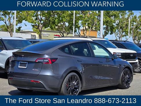 Used 2022 Tesla Model Y Performance AWD/4WD image 8