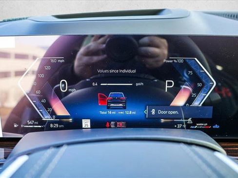 Used 2026 BMW X5 xDrive40i w/ Premium Package image 14