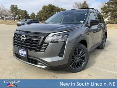New 2026 Nissan Pathfinder SL w/ SL Premium Package