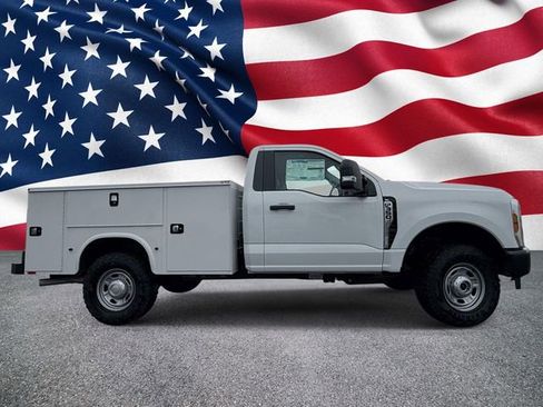 New 2026 Ford F350 XL w/ XL Off-Road Package AWD/4WD image 9