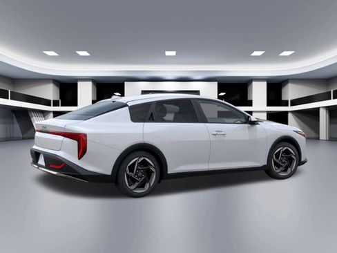 New 2026 Kia K4 EX image 6