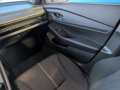 Used 2023 Honda Accord Sport image 15