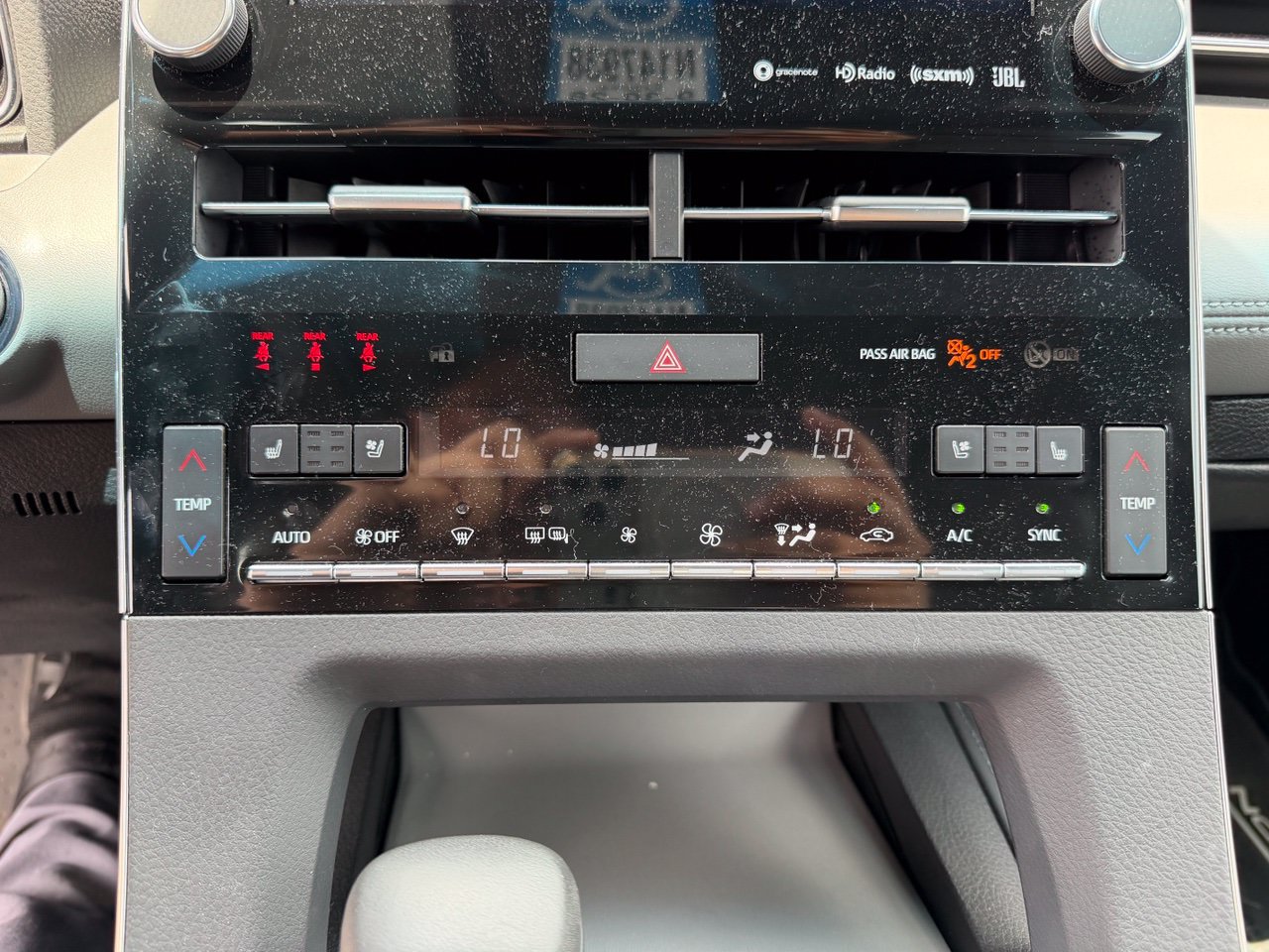 Used 2019 Toyota Avalon Touring w/ Advanced Safety Package FWD image 10