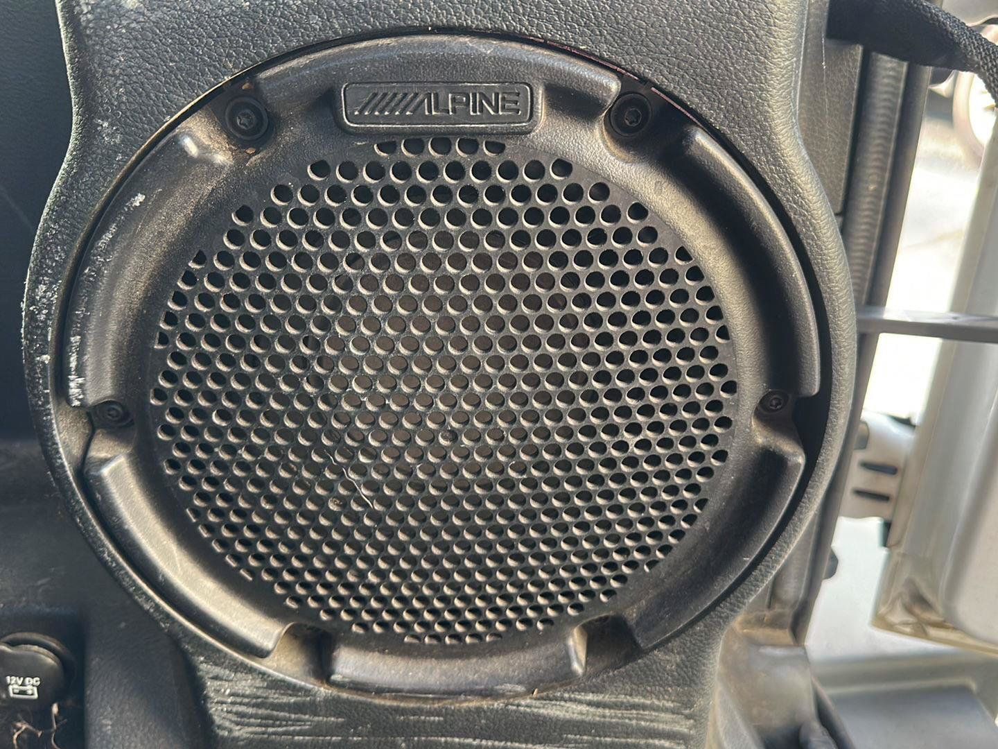 Used 2013 Jeep Wrangler Unlimited Sahara AWD/4WD image 13