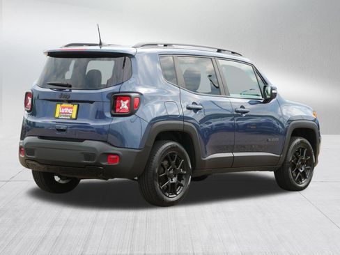 Used 2020 Jeep Renegade Altitude AWD/4WD image 7