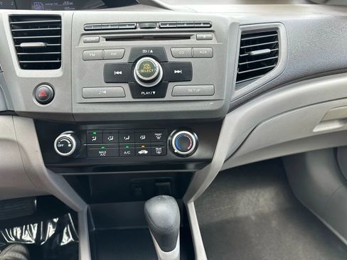 Used 2012 Honda Civic LX image 16