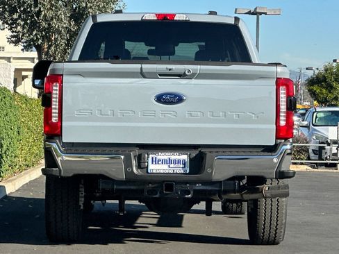 New 2026 Ford F250 Lariat w/ FX4 Off-Road Package image 5