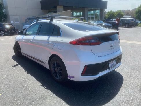 Used 2019 Hyundai Ioniq Limited w/ Ultimate Package 02 FWD image 4