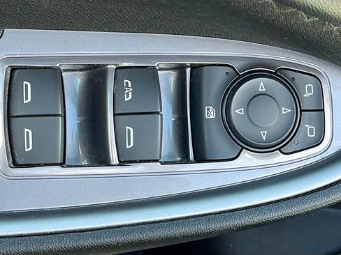 Used 2024 Chevrolet Malibu LT FWD image 17