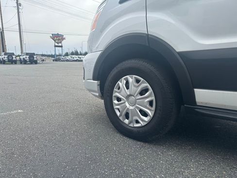 Used 2021 Ford Transit 350 XLT image 13