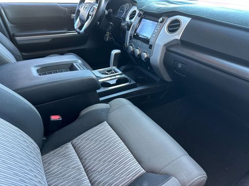 Used 2015 Toyota Tundra SR5 w/ TRD Off Road Package AWD/4WD image 14