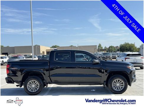 Certified 2026 Chevrolet Colorado LT w/ LT Convenience Package AWD/4WD image 3
