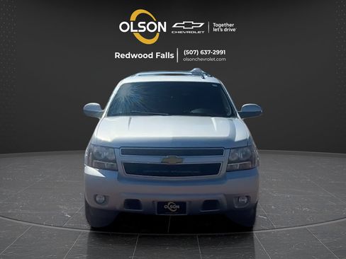 Used 2014 Chevrolet Suburban LT AWD/4WD image 8