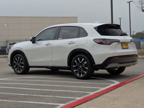 Used 2026 Honda HR-V EX-L image 6