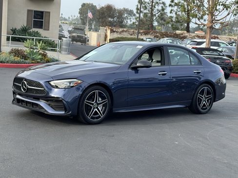 Used 2024 Mercedes-Benz C 300 Sedan image 4