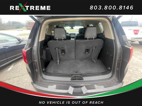 Used 2017 GMC Acadia Denali w/ Technology Package image 16