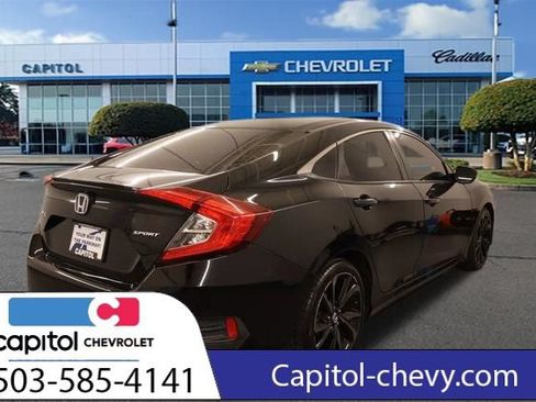 Used 2019 Honda Civic Sport image 3