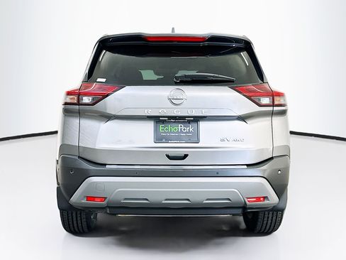 Used 2023 Nissan Rogue SV AWD/4WD image 7