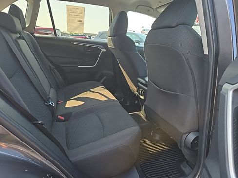 Used 2024 Toyota RAV4 LE AWD/4WD image 12