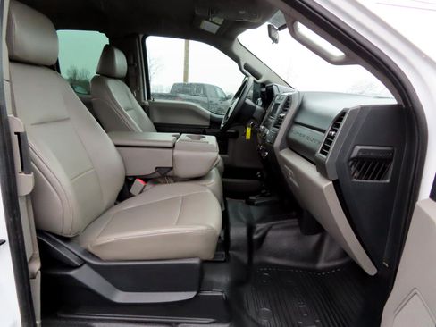 Used 2019 Ford F450 XL w/ XL Value Package image 37