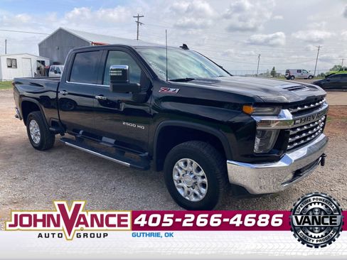 Used 2020 Chevrolet Silverado 2500 LTZ w/ Z71 Off-Road Package image 9