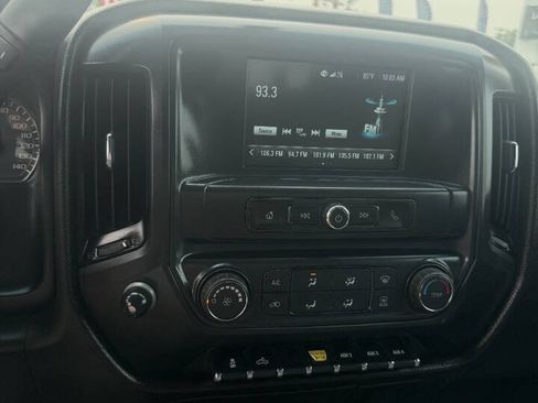 Used 2019 GMC Sierra 2500 4x4 Double Cab w/ Sierra Convenience Package image 4