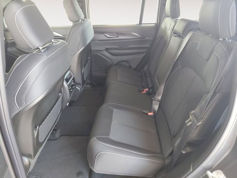 New 2026 Jeep Grand Cherokee Laredo X RWD image 23