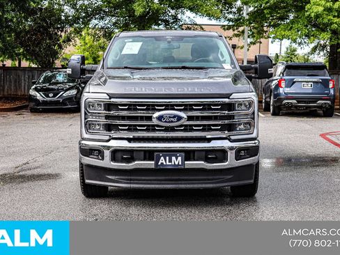 Used 2025 Ford F350 Lariat AWD/4WD image 11