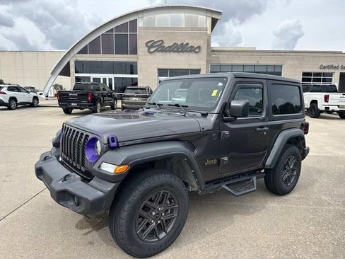 Used 2024 Jeep Wrangler Sport AWD/4WD image 1