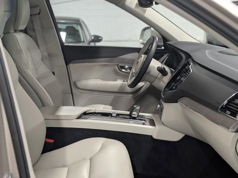 Used 2023 Volvo XC90 B6 Plus w/ Protection Package Premier image 34