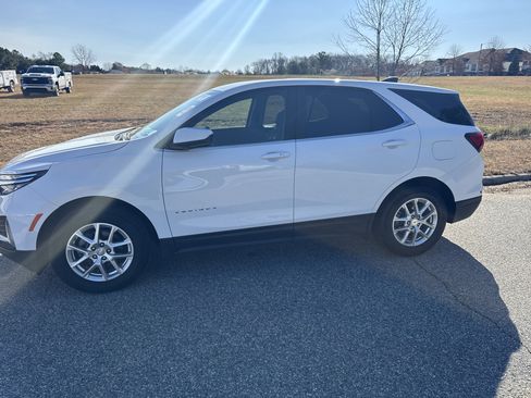Used 2023 Chevrolet Equinox LT image 7