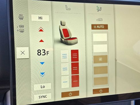 Used 2024 Land Rover Range Rover Long Wheelbase SE image 24