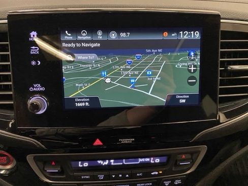 Used 2022 Honda Passport Elite image 5