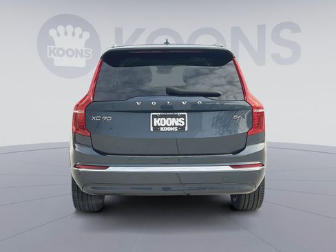 Used 2023 Volvo XC90 B6 Plus w/ Protection Package Premier image 5