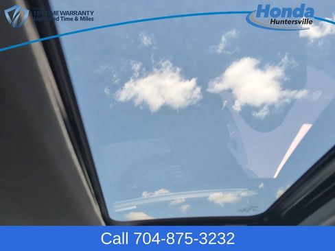 Used 2025 Honda CR-V Sport image 30