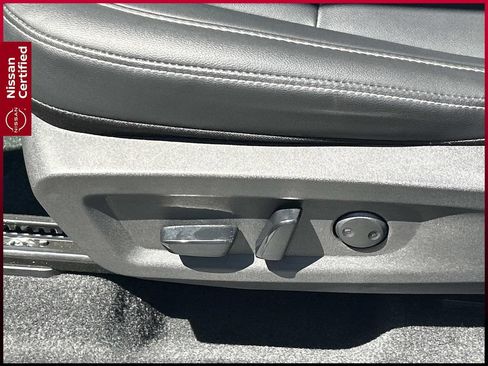 Certified 2025 Nissan Murano SV AWD/4WD image 17